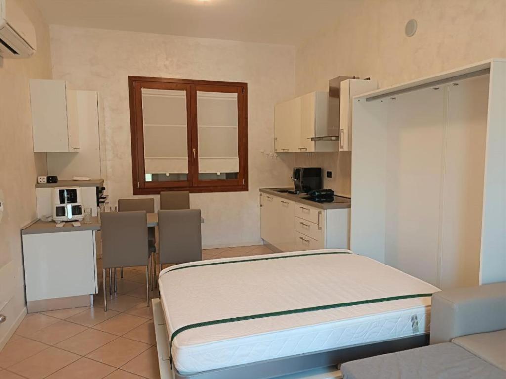 The Romantic Beach - Residence With Pool Manerba del Garda Esterno foto