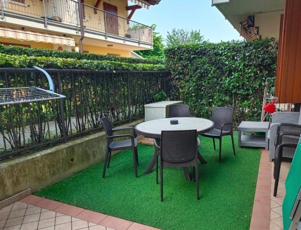 The Romantic Beach - Residence With Pool Manerba del Garda Esterno foto